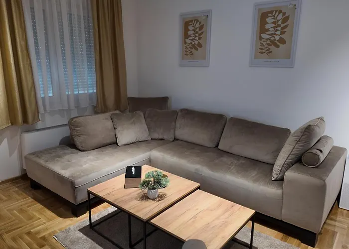 Tihana شقة بايرت